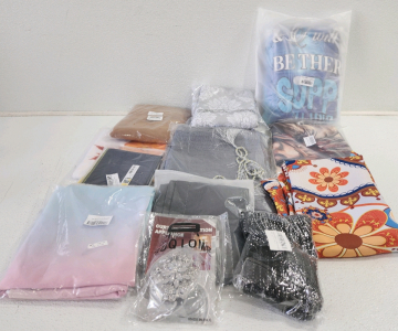 Assorted Curtains, Curtains Appliance, Plush Blanket