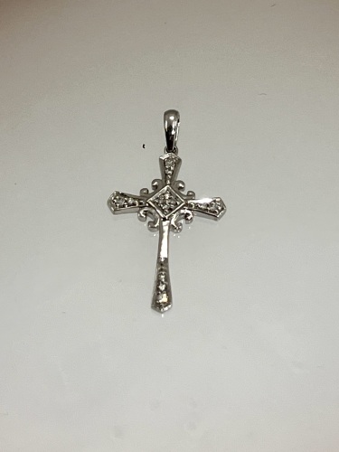 10k White Gold .13tcw Diamond Cross Pendant