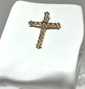 10K Yellow Gold 1.6TCW Diamond Cross Pendant