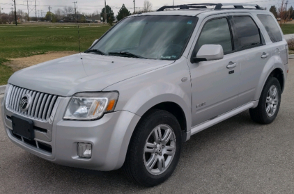 2008 Mercury Mariner - 4x4!