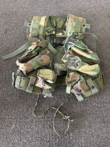 U.S. Tactical Load Bearing Vest