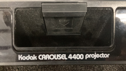 Kodak Carousel 4400 Projector Works Not Fully Tested Please Inspect