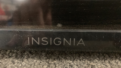 55&rdquo; Insignia Works No Remote No Stand Please Inspect
