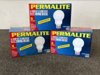 (18) Permalite Fluorescent Light Bulbs