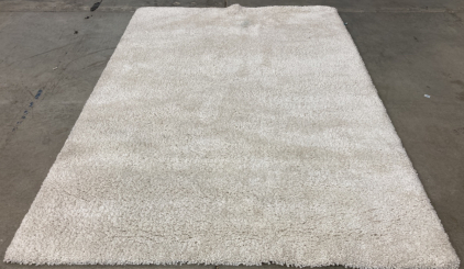 5&rsquo;3&rdquo; x 7&rsquo;5&rdquo; Cream Shag Area Rug