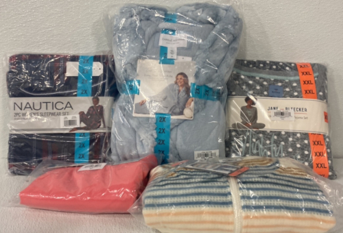 (1) Carole Hochman Long Plush Wrap Robe Baby Blue Size 2X, (1) Jake and Blecker Gray XXL PJ Set, (1) 2X 32 Degrees Cool Skirt-Short, (1) Nautica 2PCS Womens Sleepwear Set Size 2X, (1) Oneill Cream XXL Half Zip