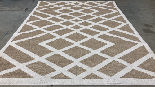 7’10” x 10’ Tan/Beige Indoor/Outdoor Area Rug