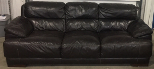 Trayton Furniture Company 90” x 39” Polyester Couch