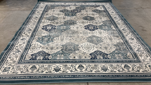 7’10” x 10’ Blue/Off White Traditional Area Rug