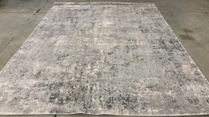 7&rsquo;10&rdquo; x 10&rsquo; Gray Area Rug