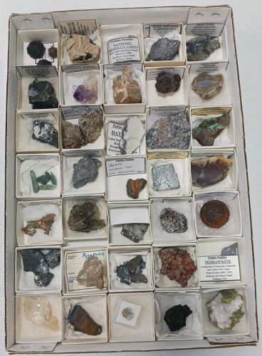 (35) Piece Rocks And Minerals Including Chalcocite