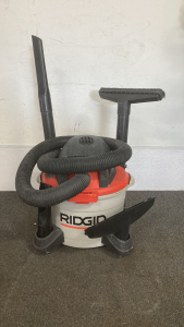 Ridgid Shop Vac Works Has Accessories 2.5HP Please Inspect