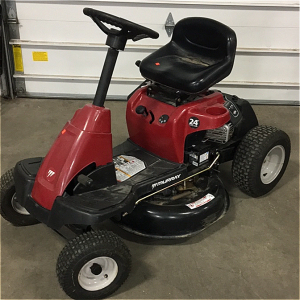 Murray 24&rdquo; Cutting Width 8.75 HP Briggs And Stratton Motor Riding Lawnmower