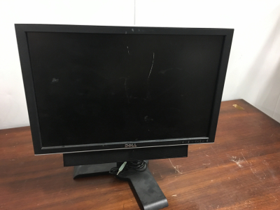 Dell Computer Monitor With Speaker.