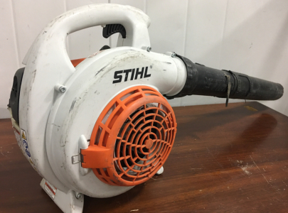 D&B Supply Stihl Leaf Blower