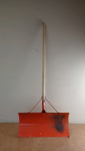 58" Wood-Handled Scoop Shovel