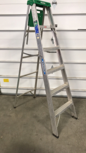 6ft Stepladder