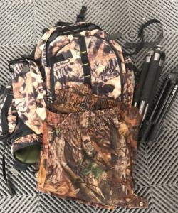 (1) Mossy Oak Backpack (2) Tripods (1) XL Whitewater Outdoors Camo Pants