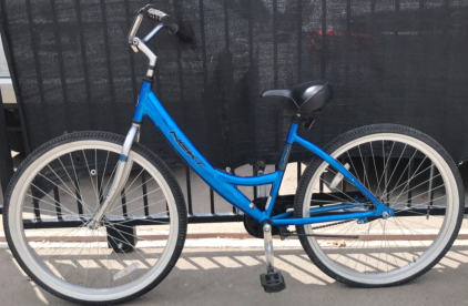 26&rdquo; Next Blue Cruiser