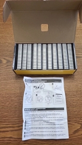 Appears New Box of Dewalt 15.5 Gauge Flooring Staples