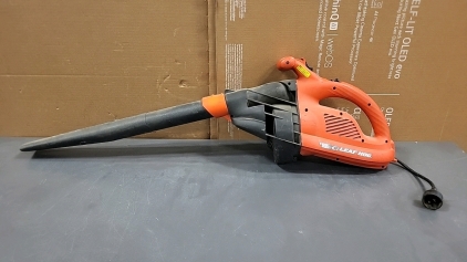 Running Black & Decker Leaf Hog