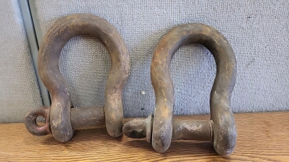 1" Rigging Shackles