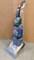 Running Hoover Carpet Cleaner