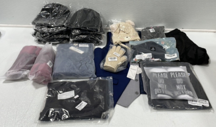 (12) Black Men&rsquo;s Beanie Hat, Mittens/Gloves, Men&rsquo;s Black Turtleneck(XL) And More! [H]