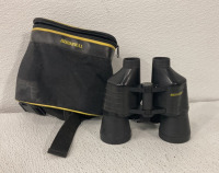 Bushnell binoculars with Case