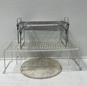 (2) Plastic Shelves, (2) Extendable Metal Shelves, Marble Slab [J]