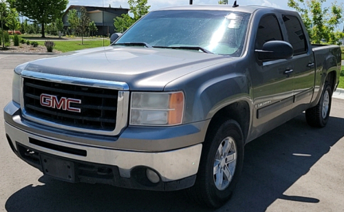 2009 GMC Sierra - 4x4!