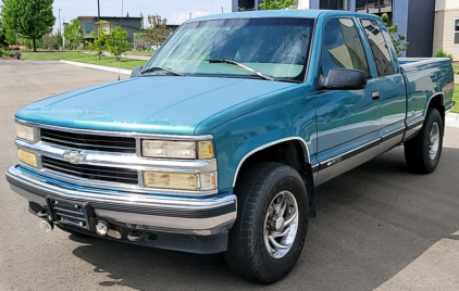 BANK REPO - 1997 Chevrolet C/K 1500 - 4x4!