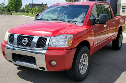 BANK REPO - 2006 Nissan Titan - 4x4!