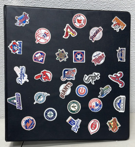 (1) Binder Of 54 Vintage And Modern Baseball Cards&hellip; Ken Griffey Jr., Frank Thomas&hellip;