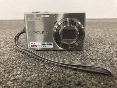 Nikon Coolpix