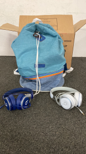 (2) Pairs of Beats Headphones// Fitkicks Backpack