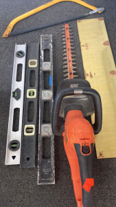 Leveling Bars// Handsaw// Hedge Trimmer// & More Tools