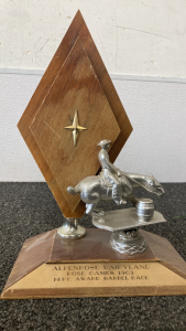 Wooden Alpenrose Dairyland Rose Games 1963