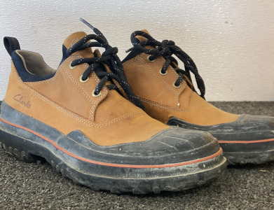 Sz 11 D Leather Low Boots// Sz 8 M Clark Shoes// Sz 12 MBT Shoes