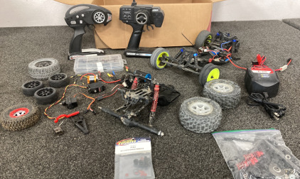 (2) Rc Car Controllers// Lots of RC car parts