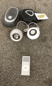 Portable Speakers With IPod No Cord Not Tested Please Inspect