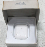 AirPods With Wireless Charging Case.