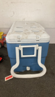 Coleman Cooler With Wheels Grate Condition Please Inspect