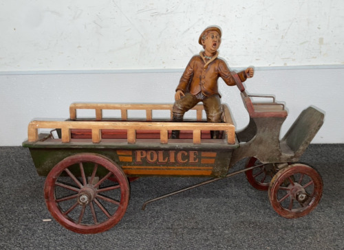 Antique Police Carriage With Person [B]