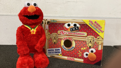 TMX Extra Special Edition Elmo // Heating Pad