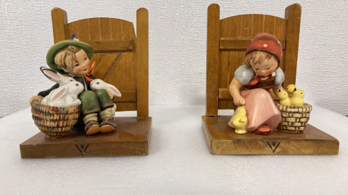 Vintage Miniature Goebel Hummel Figurines