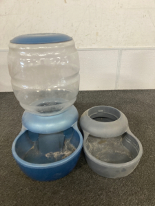 Pet Water Bowls