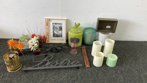 Home Essentials Green Rooster Jar And More