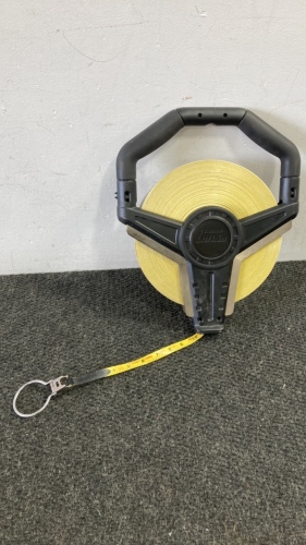 Crescent Lufkin 1/2” x 300’/90m Fiberglass Long Tape Measure