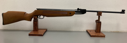 Winchester Model 1000X Air Rifle.” .177 Cal BB/Pellet